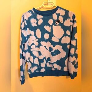 Nike Boys Blue On Blue Sweatshirt Size XL